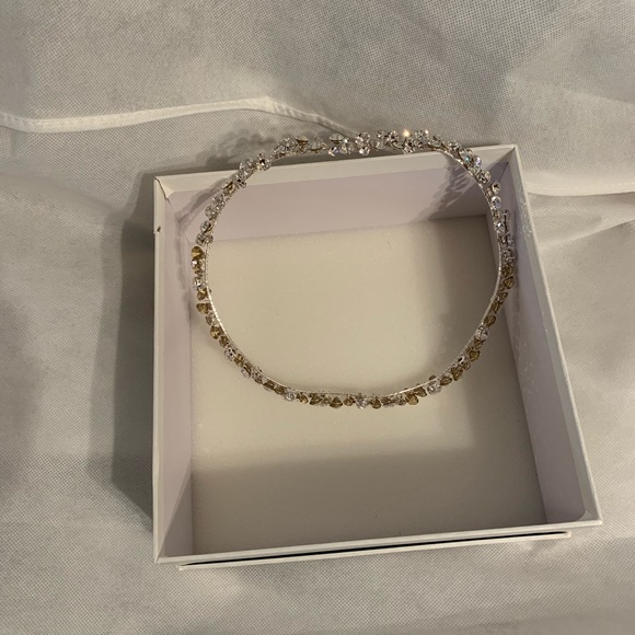 Allure Bridal gown with headpiece and veil - Picture 3 of 5